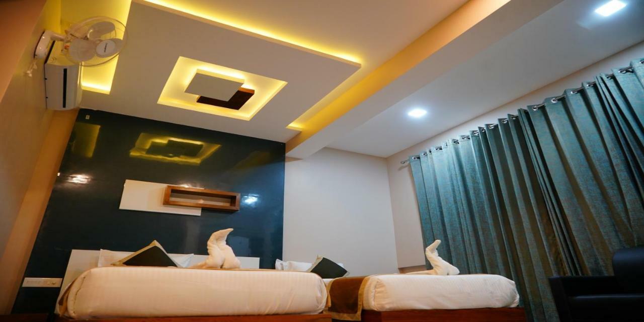 Nextel Inn, Calicut Exteriér fotografie