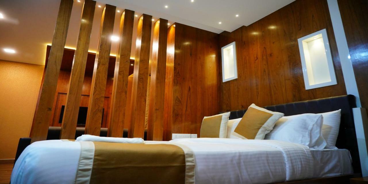 Nextel Inn, Calicut Exteriér fotografie