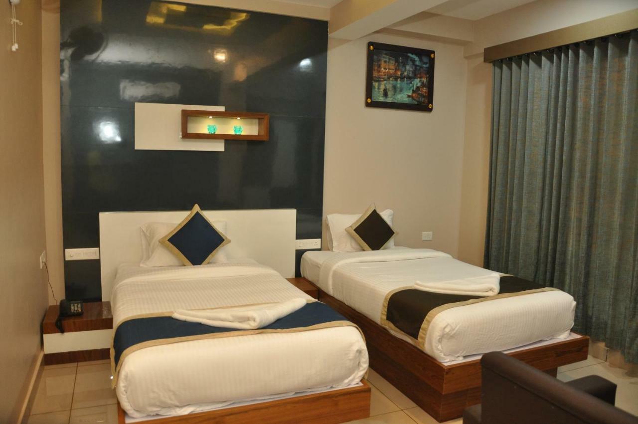 Nextel Inn, Calicut Exteriér fotografie
